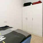 Rent 6 bedroom apartment in Granada