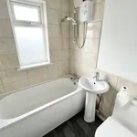 Rent 3 bedroom house in Leicester