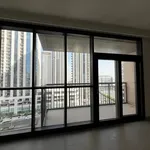 Rent 1 bedroom apartment of 91 m² in Dubai