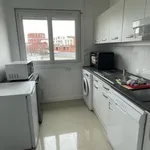 Appartement de 65 m² avec 3 chambre(s) en location à LILLE