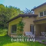 Rent 4 bedroom house of 153 m² in LYON 06