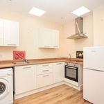 Rent 3 bedroom flat in West Midlands