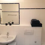 Rent 1 bedroom apartment of 40 m² in Dusseldorf