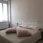 Rent 10 bedroom apartment of 120 m² in Genova