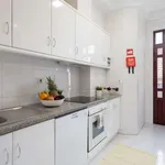 Rent 3 bedroom apartment in Porto