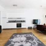 Miete 1 Schlafzimmer wohnung von 753 m² in Berlin