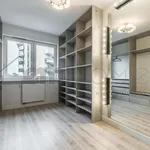 Rent 2 bedroom apartment of 68 m² in Poznań