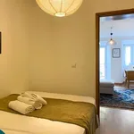 Rent 1 bedroom apartment in lisbon