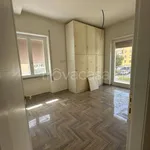 Affitto 3 camera appartamento di 105 m² in Rieti