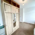 Rent 2 bedroom flat in Calderdale