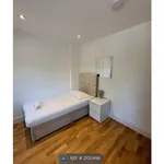 Rent 5 bedroom house in Brighton