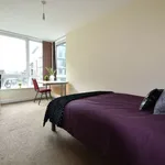 Rent 5 bedroom apartment in Yorkshire And The Humber