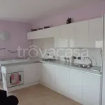 Rent 2 bedroom apartment of 65 m² in Rho