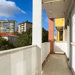 Rent a room in lisbon