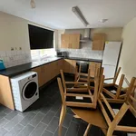 Rent 3 bedroom flat in West Midlands