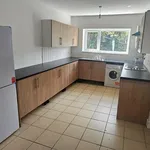 Rent 5 bedroom house in Wales