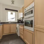 Rent 3 bedroom apartment in Scotland