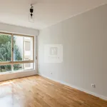 Rent 3 bedroom apartment of 187 m² in Porto