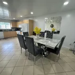 Rent 3 bedroom house of 157 m² in Westchester