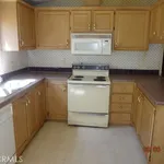 Rent 3 bedroom house of 110 m² in Clearlake