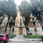 Rent 4 bedroom apartment of 152 m² in Milan