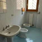 Rent 5 bedroom apartment of 140 m² in Taranto