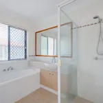 Rent 3 bedroom apartment in Nerang