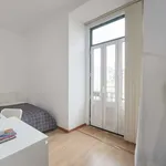 Rent a room in lisbon