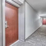 Appartement de 990 m² avec 5 chambre(s) en location à Toronto