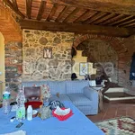 Rent 5 bedroom house of 150 m² in Pescaglia