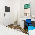 Rent a room of 110 m² in madrid