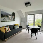 Rent 1 bedroom apartment of 35 m² in brussels