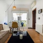 Rent 3 bedroom apartment of 70 m² in Barcelona