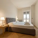 Rent 4 bedroom apartment of 57 m² in Milan