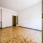 Affitto 3 camera appartamento di 88 m² in Naples