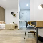 Alquilar 8 dormitorio apartamento en Valencia