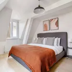 Miete 2 Schlafzimmer wohnung von 52 m² in Zürich