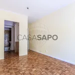 Rent 2 bedroom apartment of 74 m² in Amadora