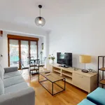 Rent 3 bedroom apartment of 1055 m² in Alicante