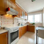 Rent a room of 140 m² in valencia