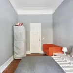 Rent a room in lisbon