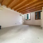 4-room flat via Dante Alighieri, Centro, Montebelluna