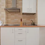 Alquilo 2 dormitorio apartamento de 45 m² en Seville']