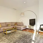 Rent 4 bedroom apartment of 133 m² in Alicante