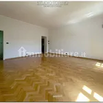 Rent 5 bedroom apartment of 140 m² in Turin