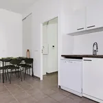 Rent 6 bedroom apartment in Paris