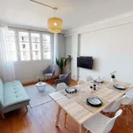 Rent a room of 113 m² in Paris