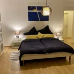 Miete 2 Schlafzimmer wohnung von 91 m² in Berlin