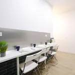 Rent a room of 94 m² in madrid