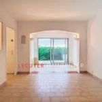 Rent 1 bedroom apartment in VallaurisT